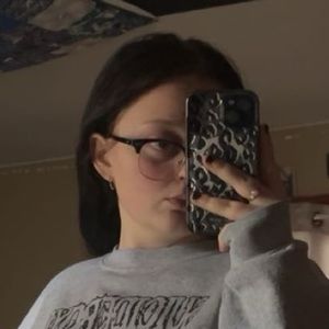 Meet your Posher, Jillian